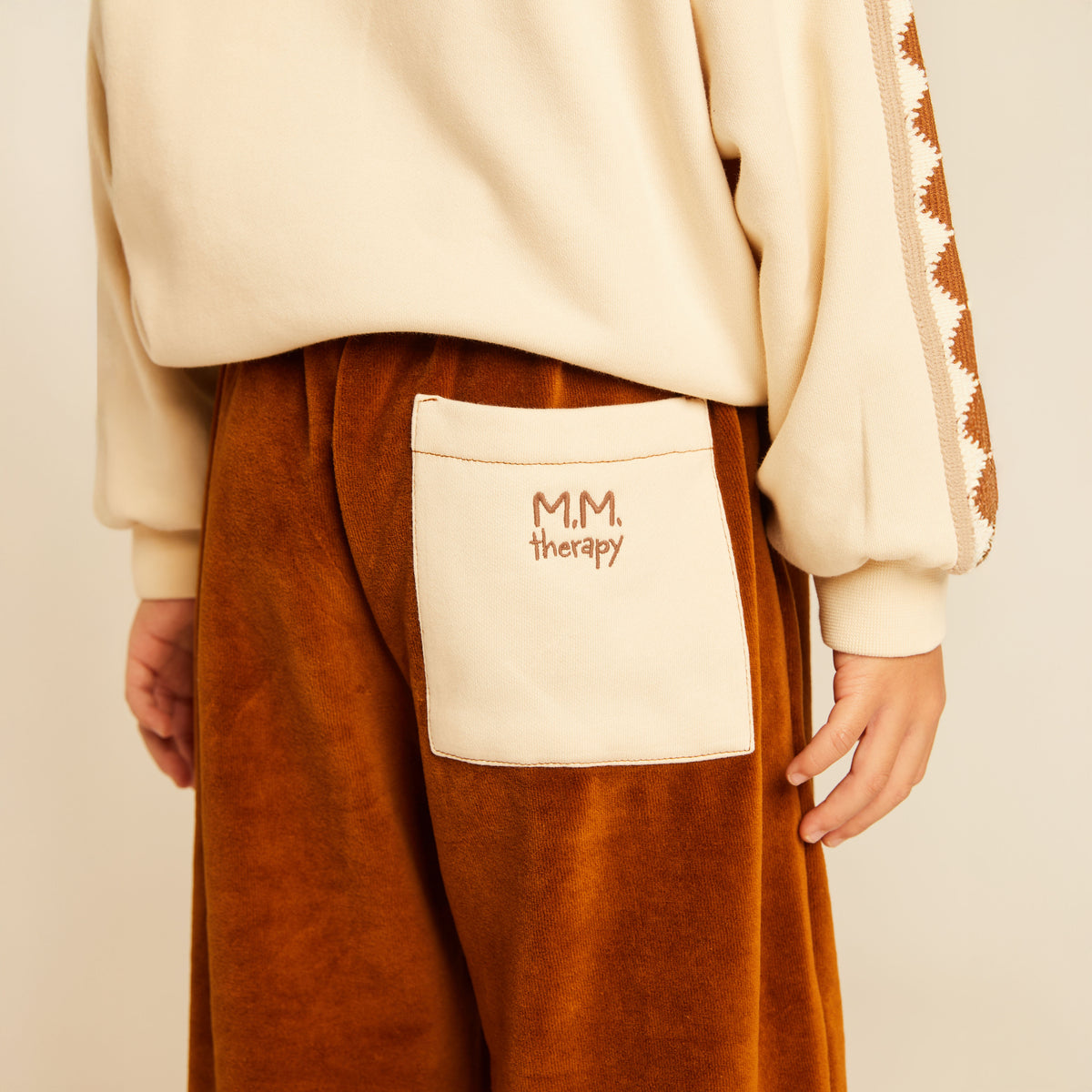 Molly Sweatpants Carrot Fit Caramel Velvet